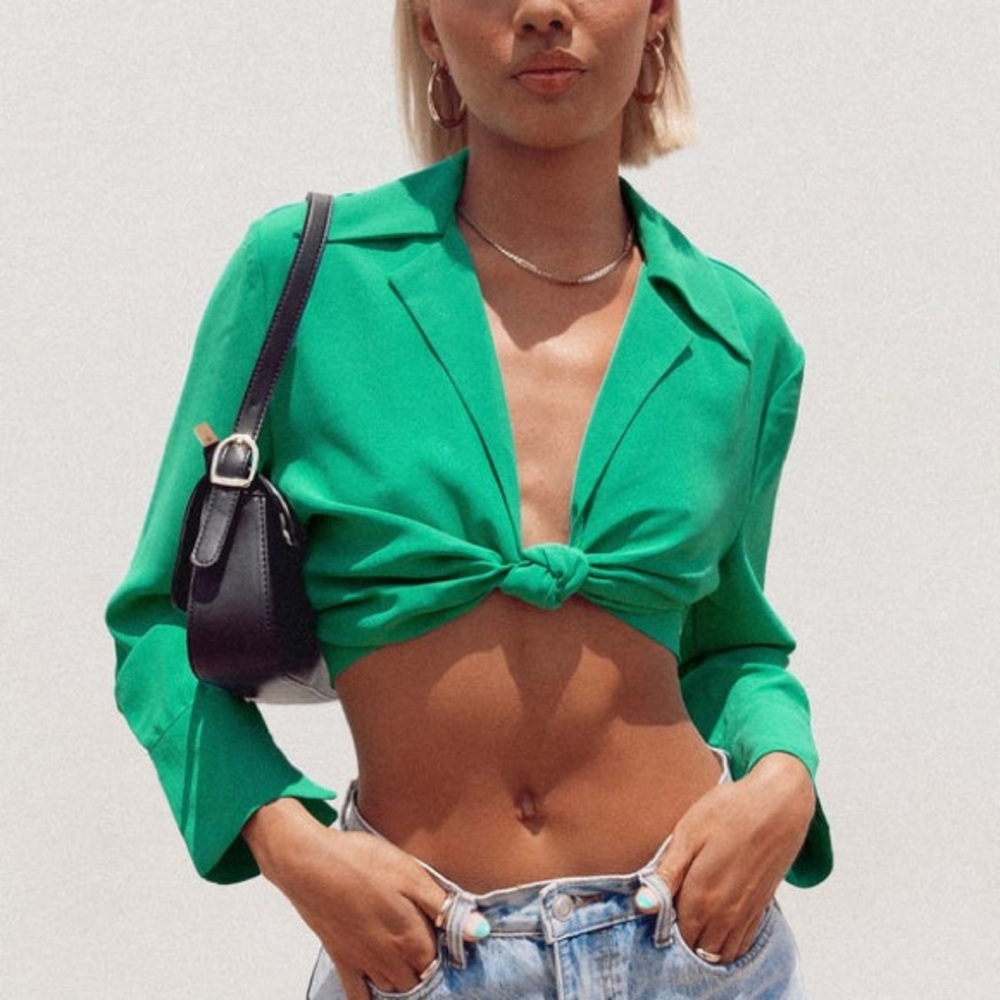 Lioness French Twist Kiss Green Shirt